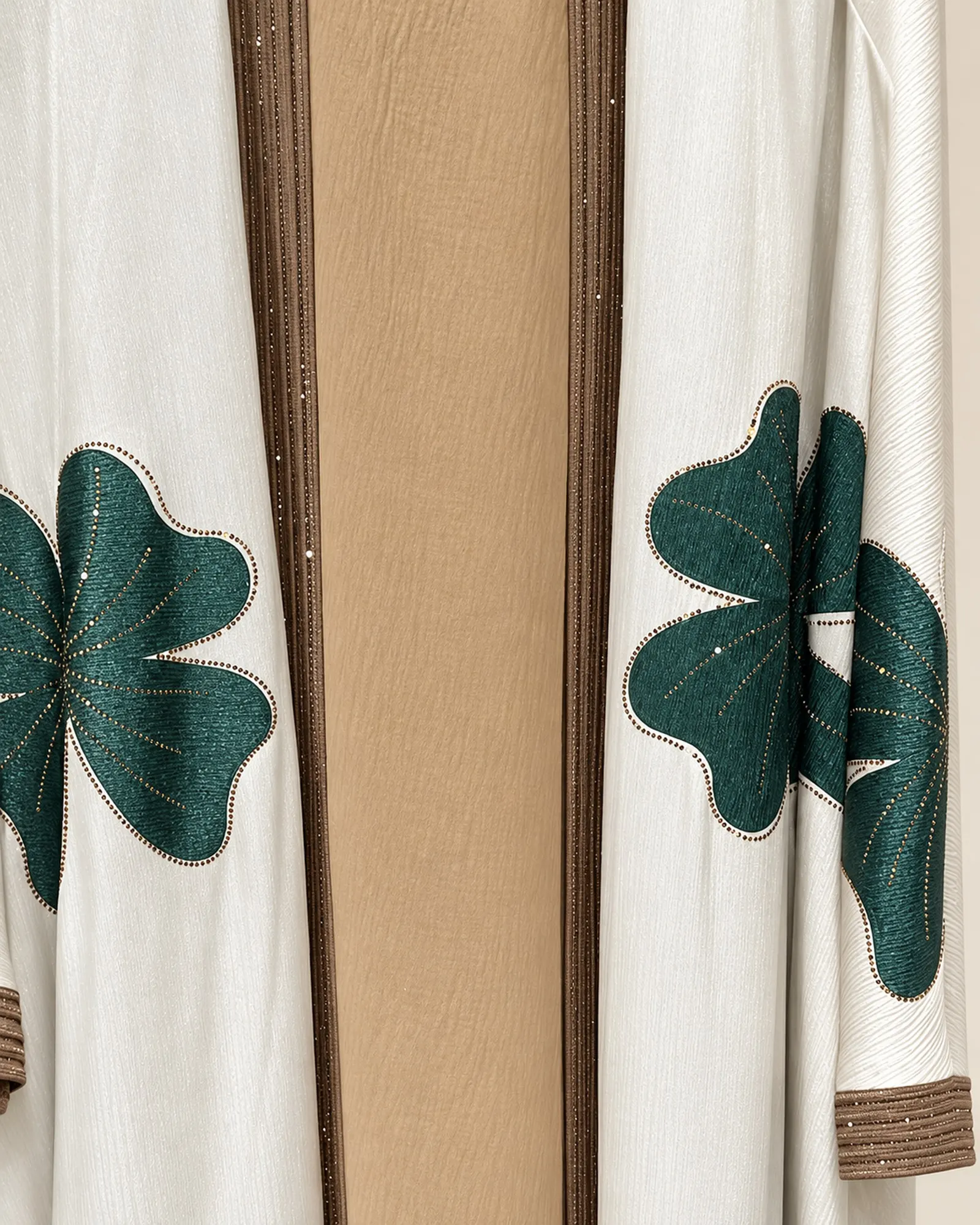 Detail Abaya Bunga