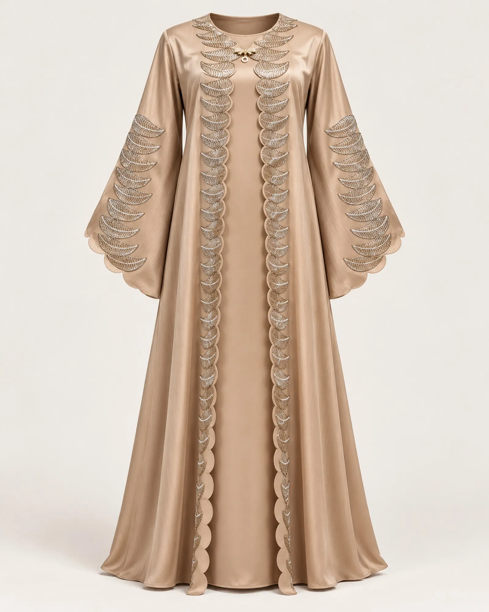 Dahlia Scallop warna Champagne